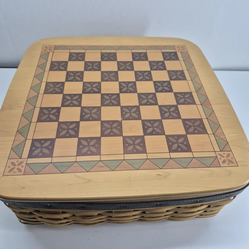 2001  LONGABERGER Games Checkers Woven Basket with Checkers Chips  & Liner